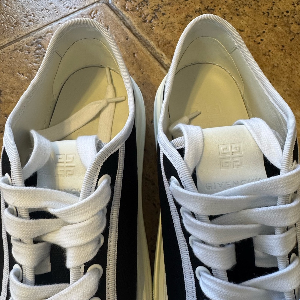 Givenchy City Platform Women Sneakers - Picture 8 of 13